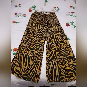 Forever 21 Mustard and Black Zebra-Print Wide-Leg Pants